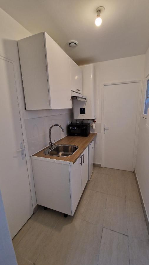 Le 23 Aparthotel Bois-Colombes Esterno foto